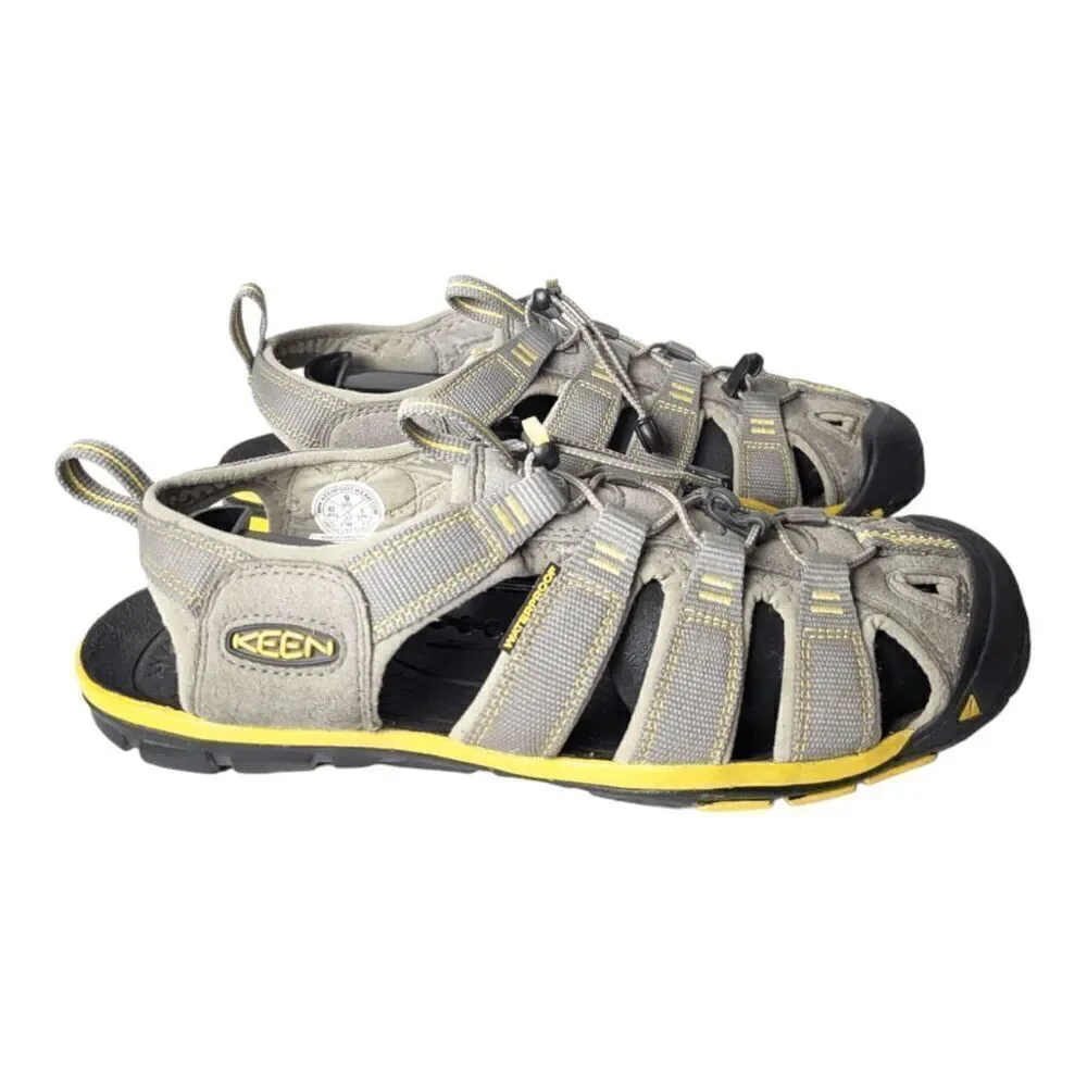 KEEN CNX Waterproof Sandal Size 9